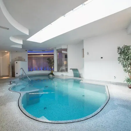 Caminetto Hotel
